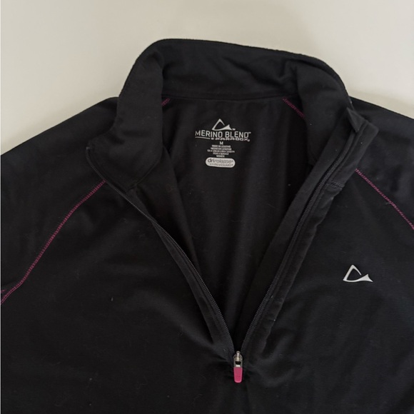 Merino Blend by Paradox Long Sleeve Performance Base Layer, Medium - Picture 2 of 3